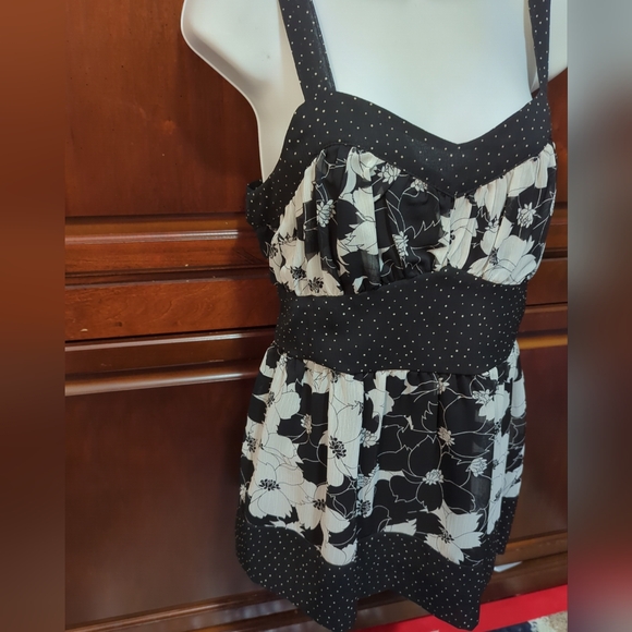 Mixit Tank Top Draped Sweetheart Floral & Dots Black White Summer NWT Medium - Picture 2 of 13